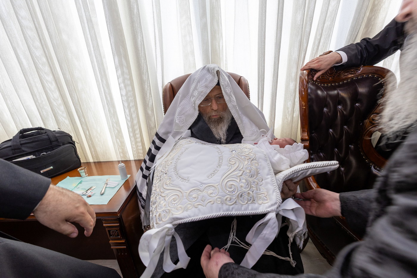 הגרי"מ שכטר בברית לנין האדמו"ר מפינסק קרלין זצ"ל