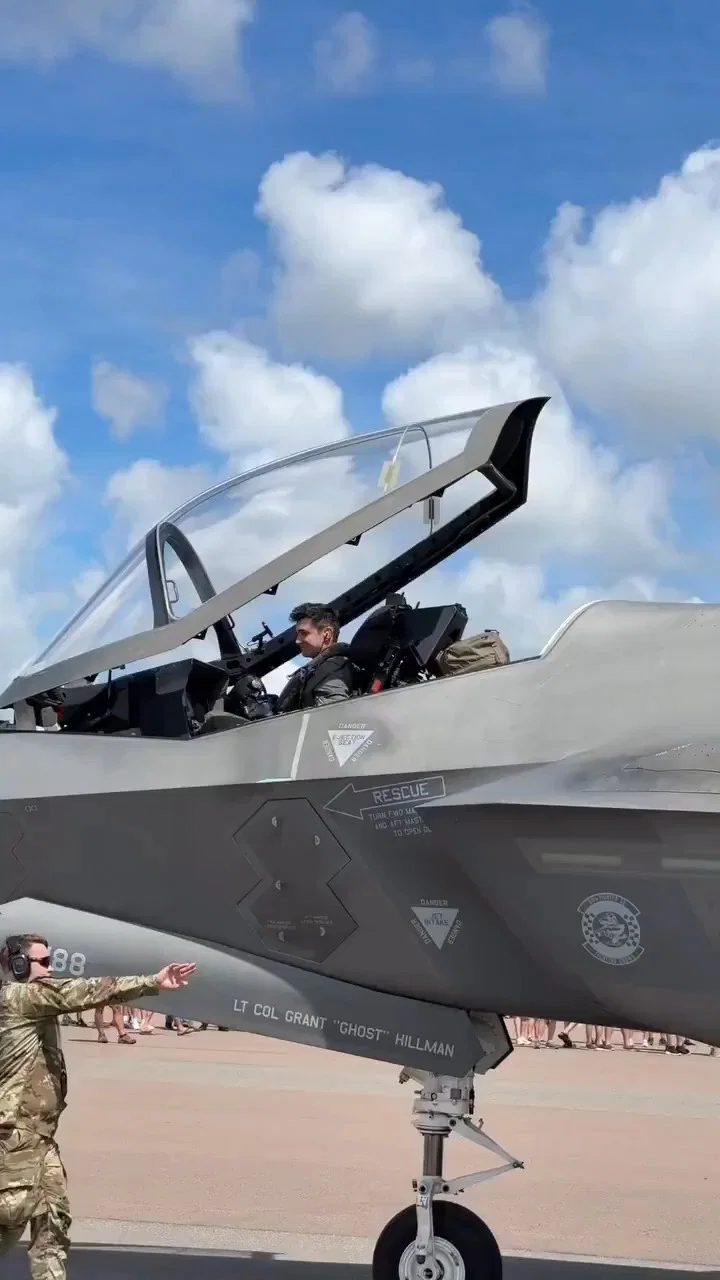 4 מטר באוויר בלי סולם: הוויתור המטורף במטוס ה-F-35