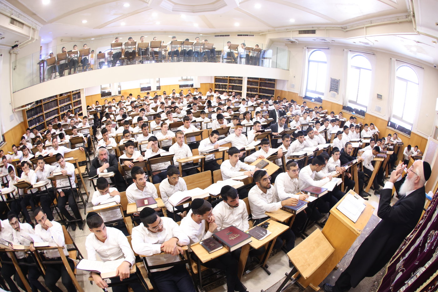 פתיחת זמן אלול בישיבת 'ברית יעקב'