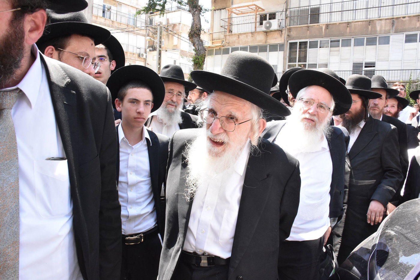 הלווית הרבנית שרה רחל ישראלזון ע"ה