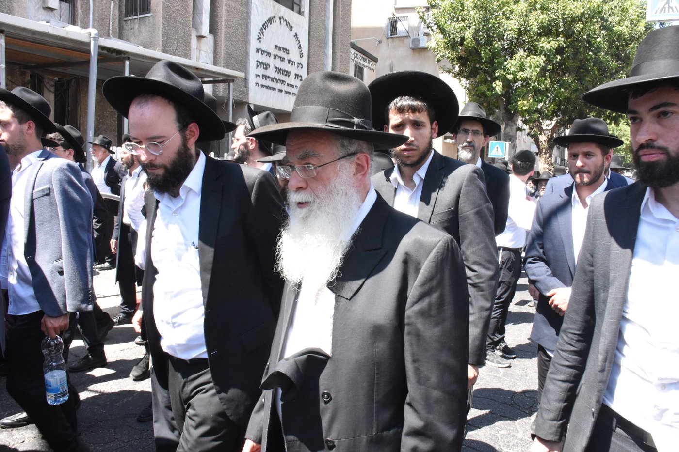 הלווית הרבנית שרה רחל ישראלזון ע"ה