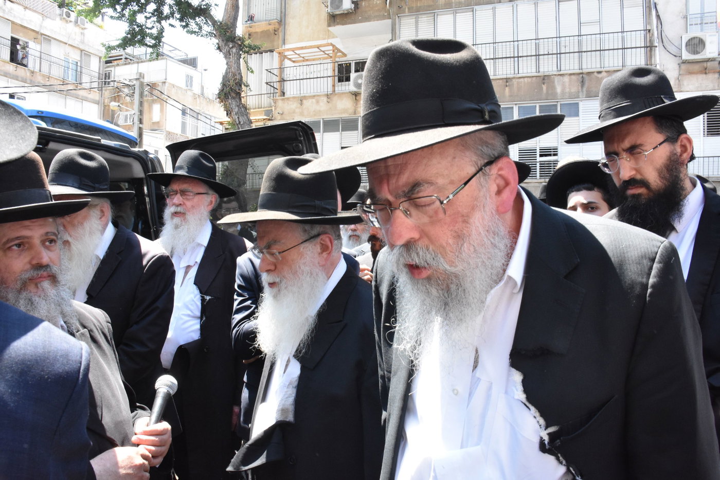 הלווית הרבנית שרה רחל ישראלזון ע"ה