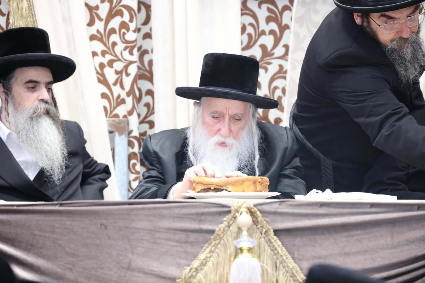 חנוכת הבית במכנובקא בעלזא ירושלים