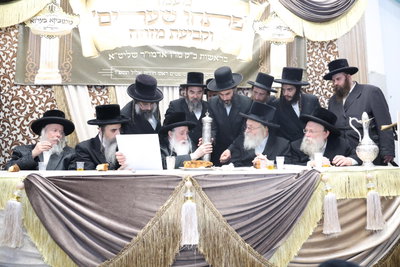 חנוכת הבית במכנובקא בעלזא ירושלים