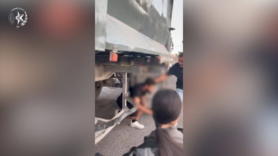 צפו: 16 פלסטינים שנתפסו נשלפים בזה אחר זה מהמחבוא הצר והמחניק