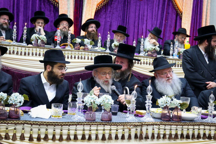 במעמד מרגש: אדמו"רים וגדולי ישראל בחנוכת בית המדרש החדש של 'מעייני ישראל'