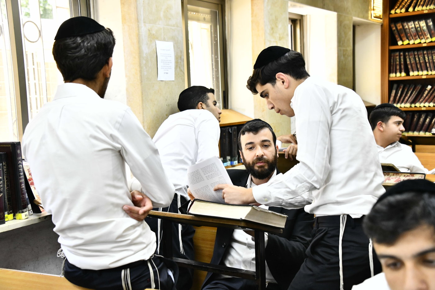 פתיחת הזמן בישיבת 'דעת חיים'