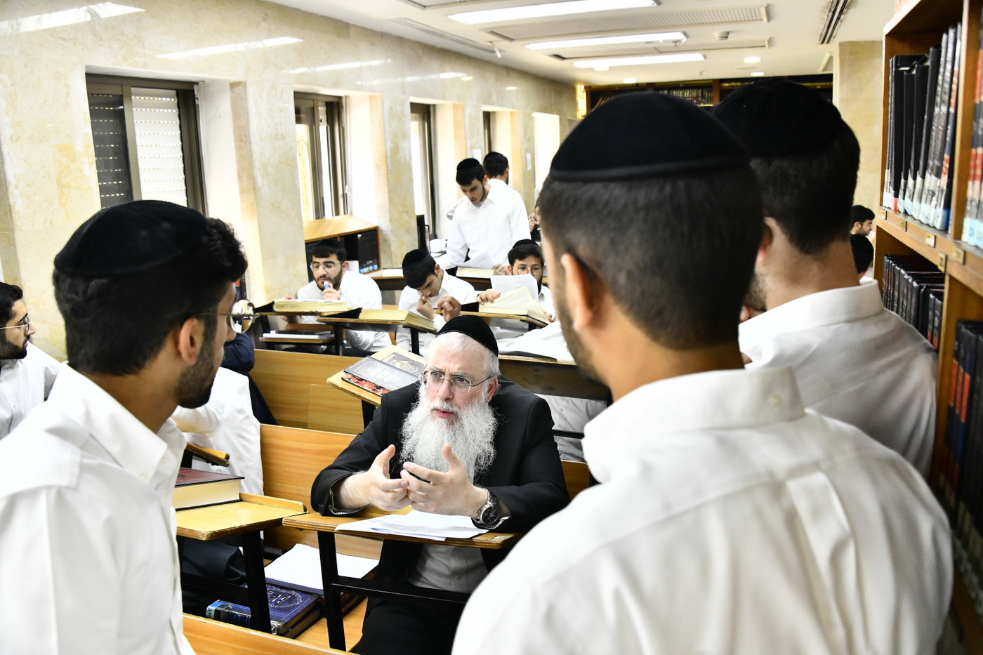 פתיחת הזמן בישיבת 'דעת חיים'