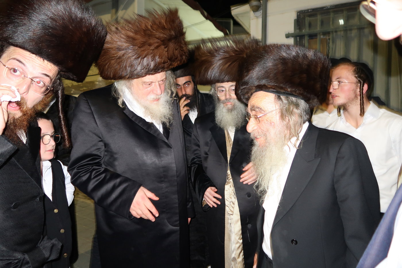 האדמו"ר ממבקשי אמונה בבית שמש