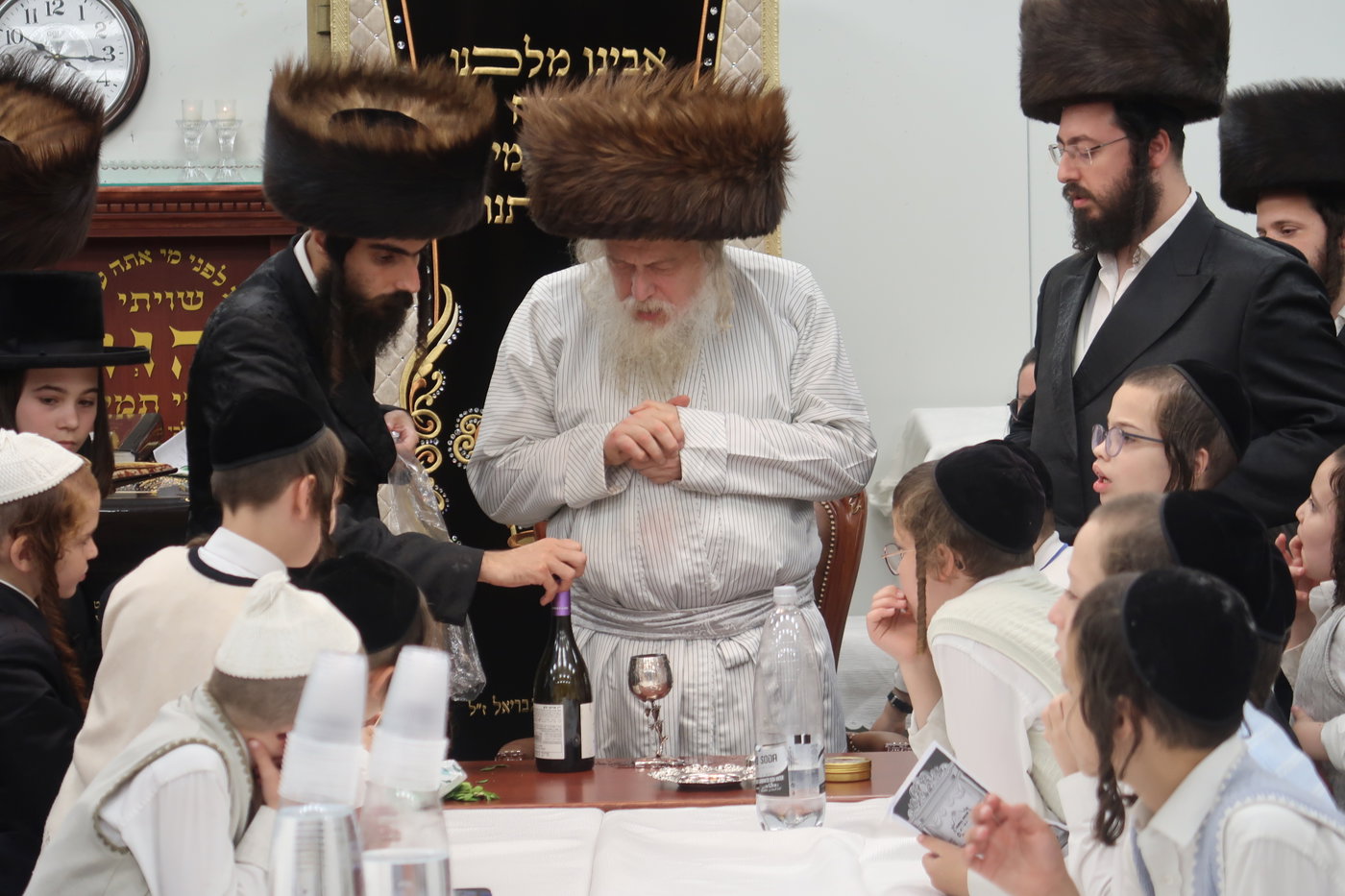 האדמו"ר ממבקשי אמונה בבית שמש