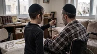 "אבא, אנחנו צריכים אותך": זעקת ששת הילדים הנאבקים על חיי אביהם