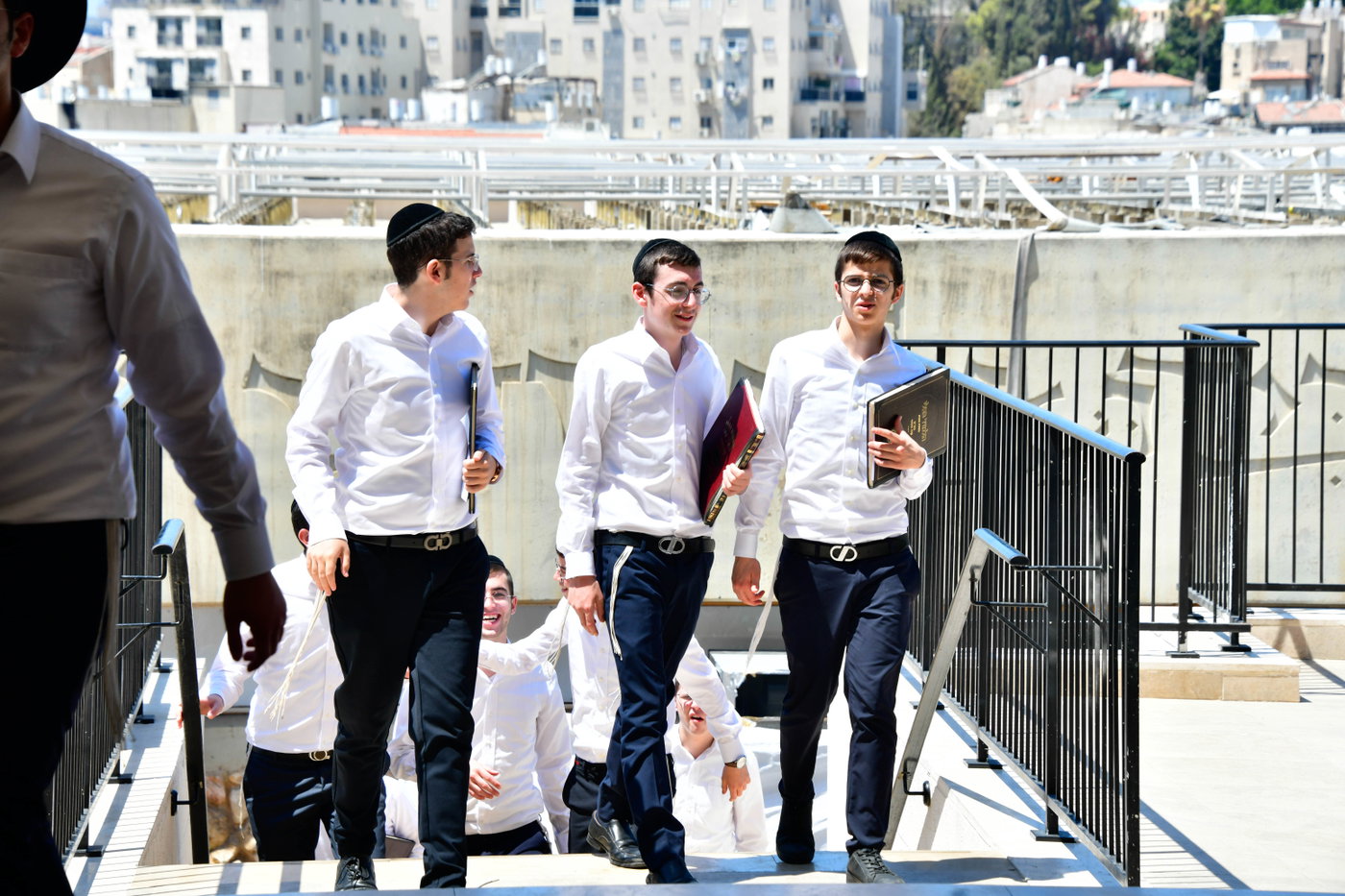יום באלול בפוניבז'