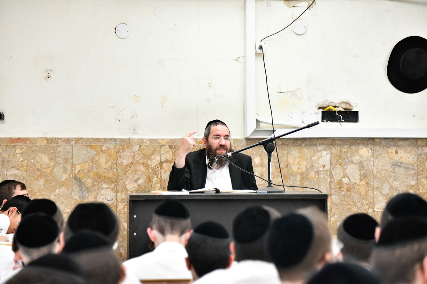 יום באלול בפוניבז'