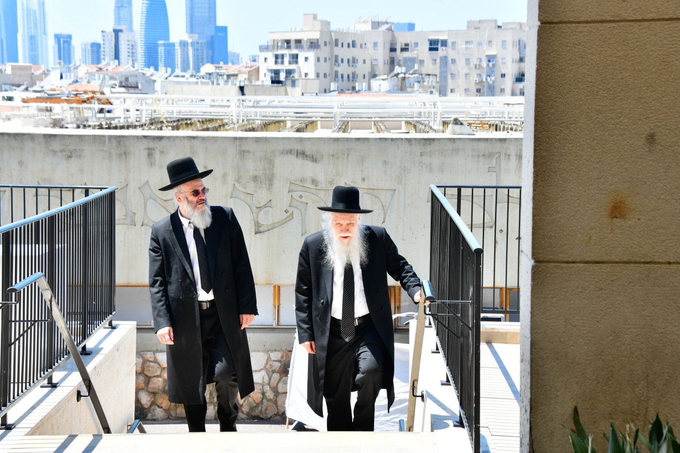 יום באלול בפוניבז'