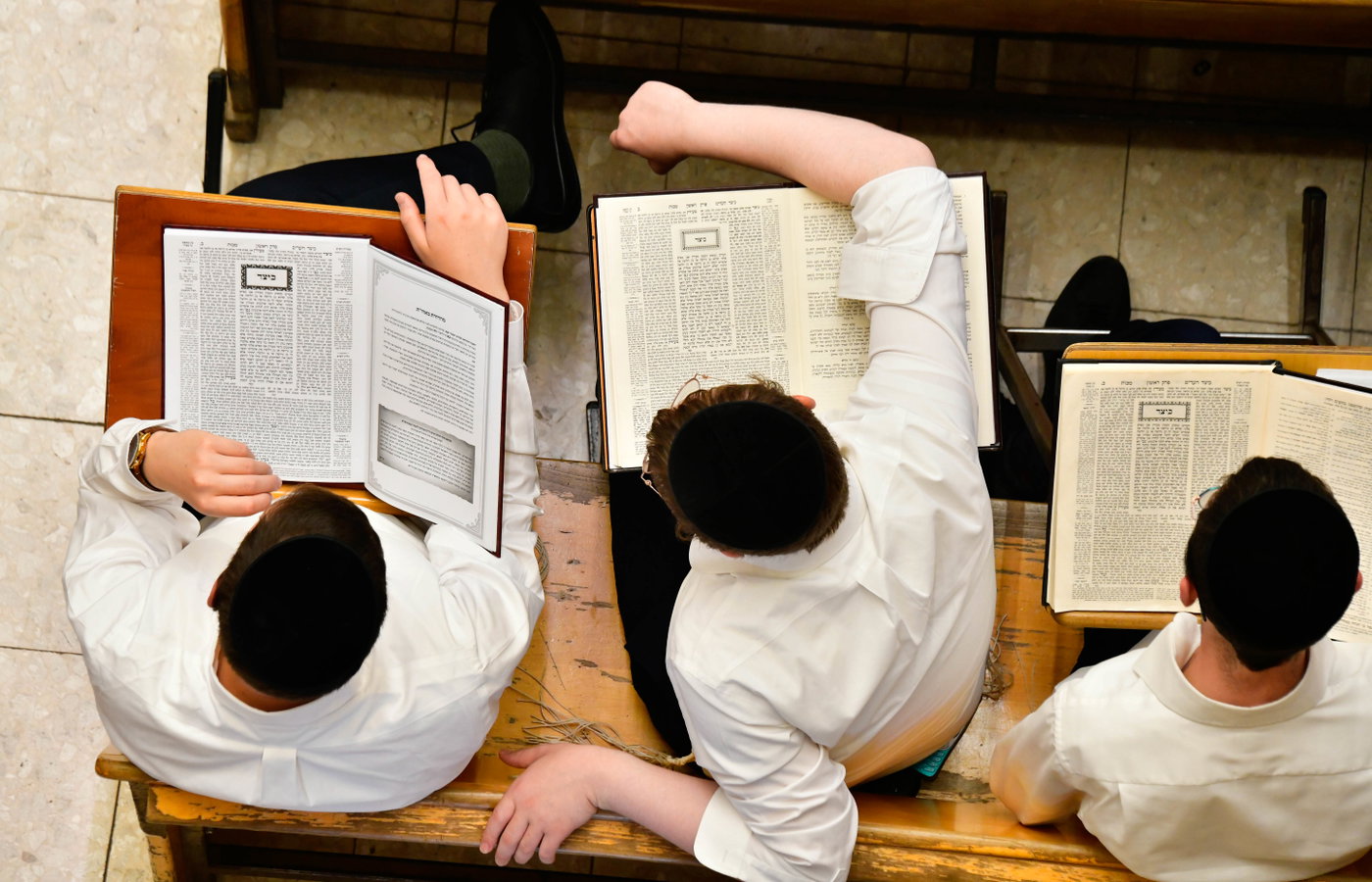 יום באלול בפוניבז'