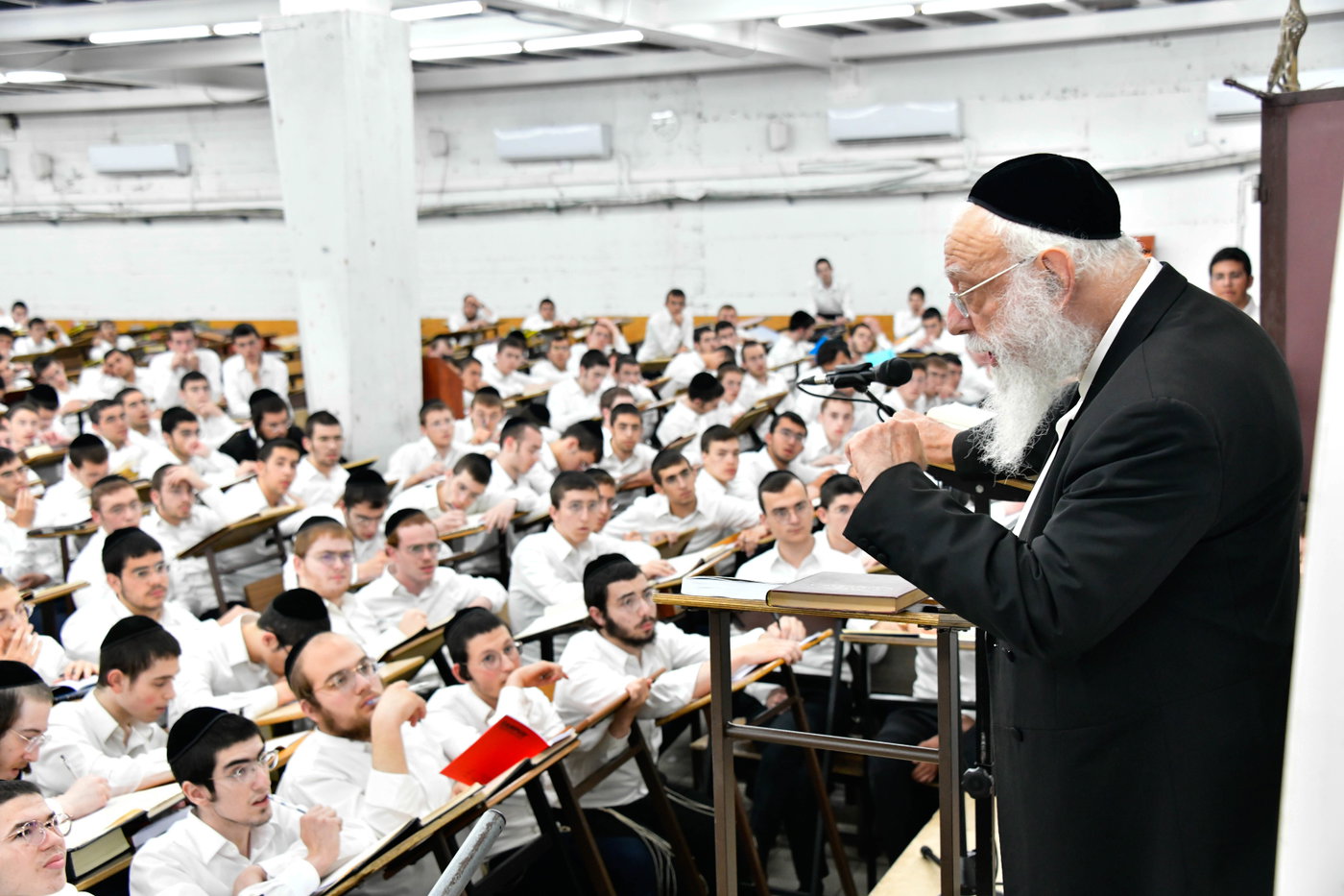 יום באלול בפוניבז'