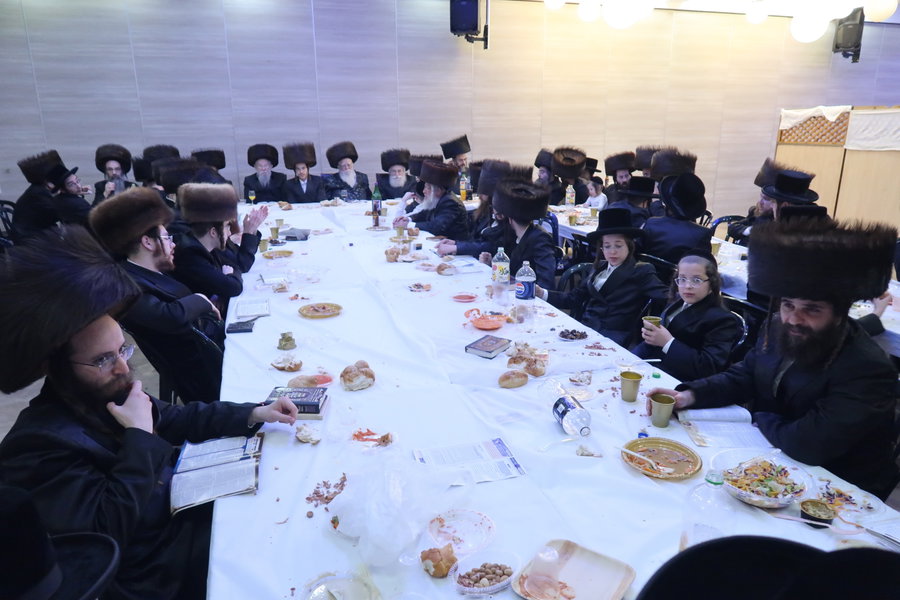 צפו בגלריה; האדמו"ר מחיפה ערך את השבת בסמינר הספרדי בבני ברק 