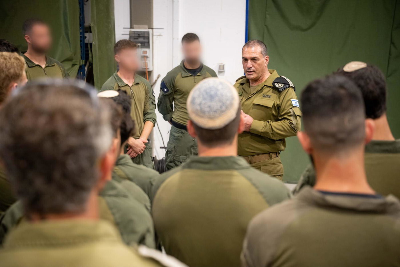 הרמטכ"ל, רב-אלוף אייל זמיר, בבסיס פלמחים