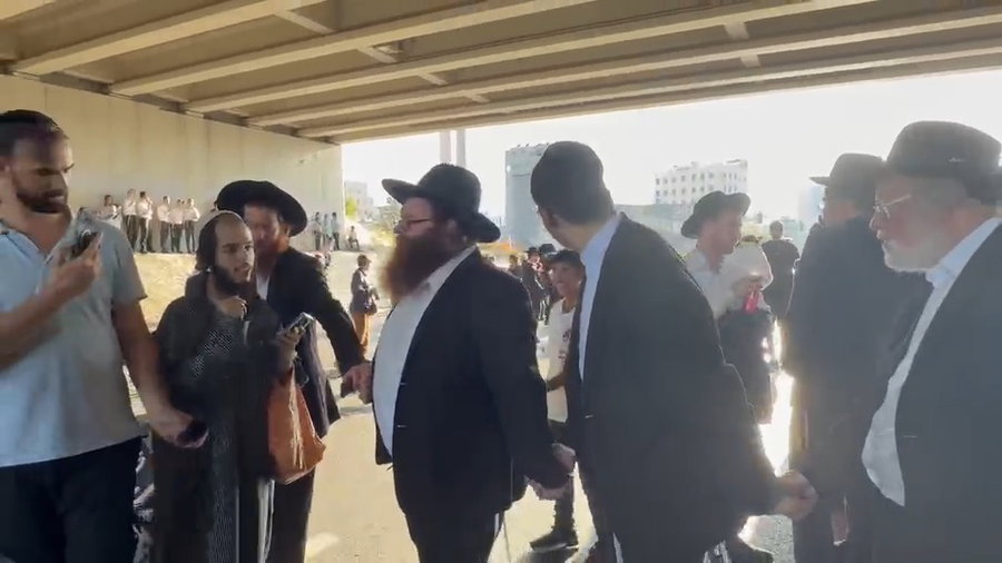 ההפגנה כעת בגהה