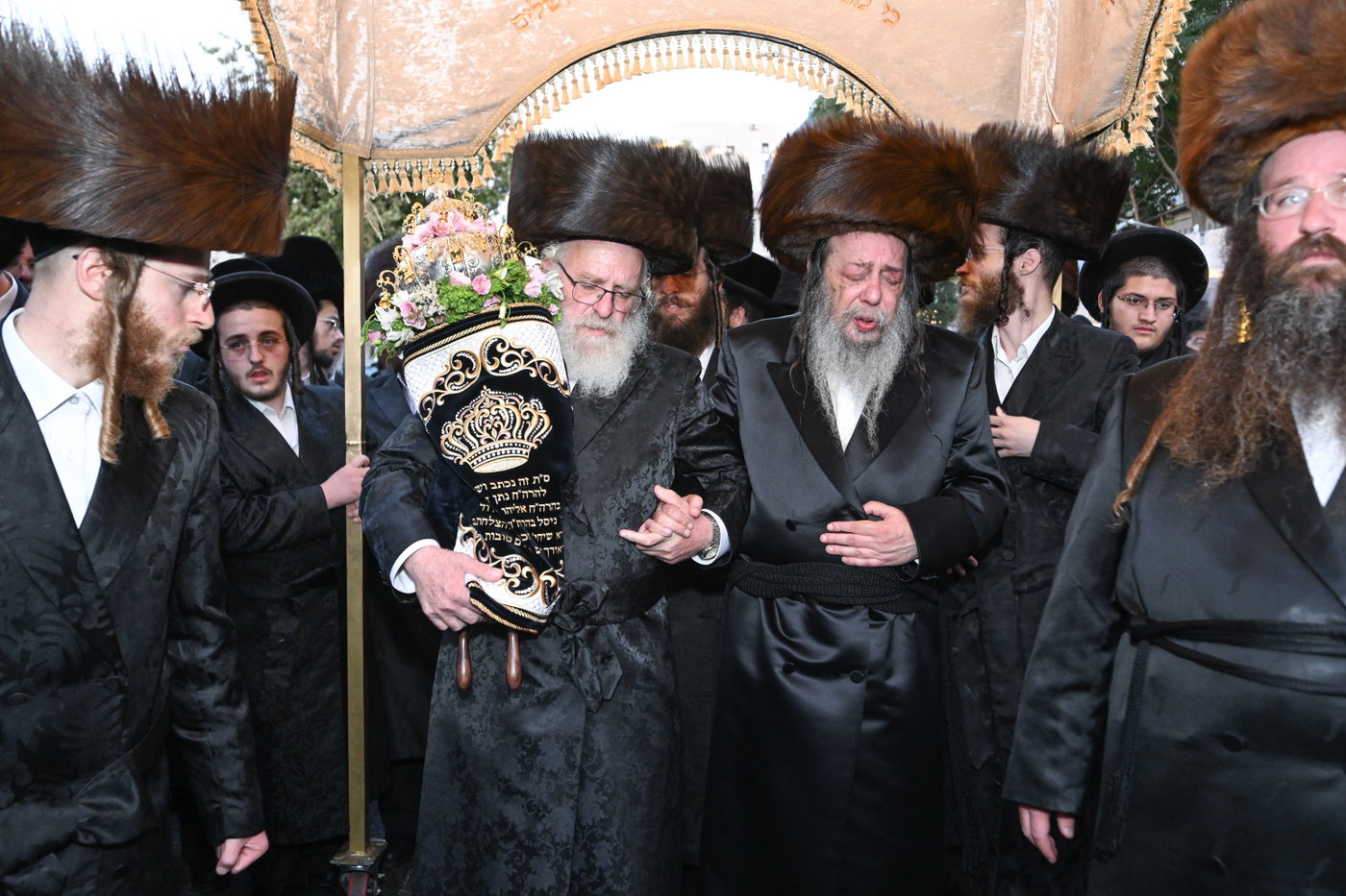 מעמד הכנסת ס"ת בזוועהיל