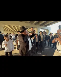 כביש גהה נחסם: כמה עשרות רצ"פניקים יצאו למחאה נגד מעצר תלמידי ישיבות