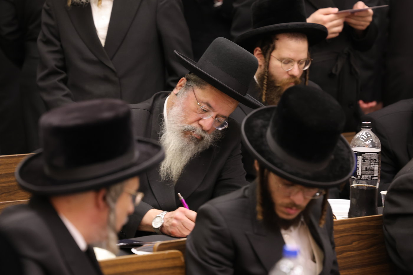 הכינוס בחצה"ק נדבורנה ירושלים