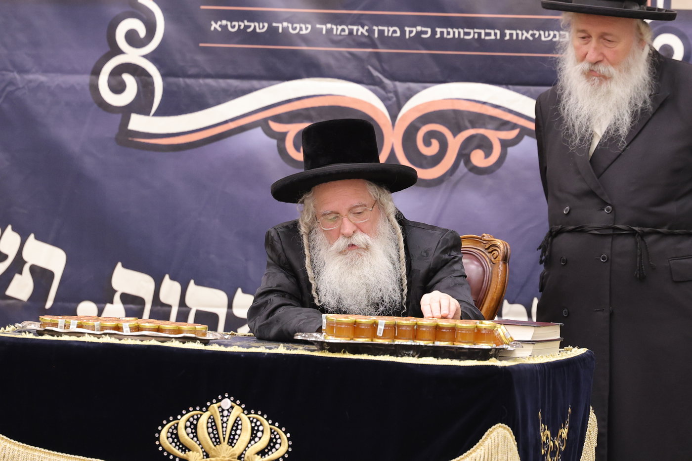 הכינוס בחצה"ק נדבורנה ירושלים