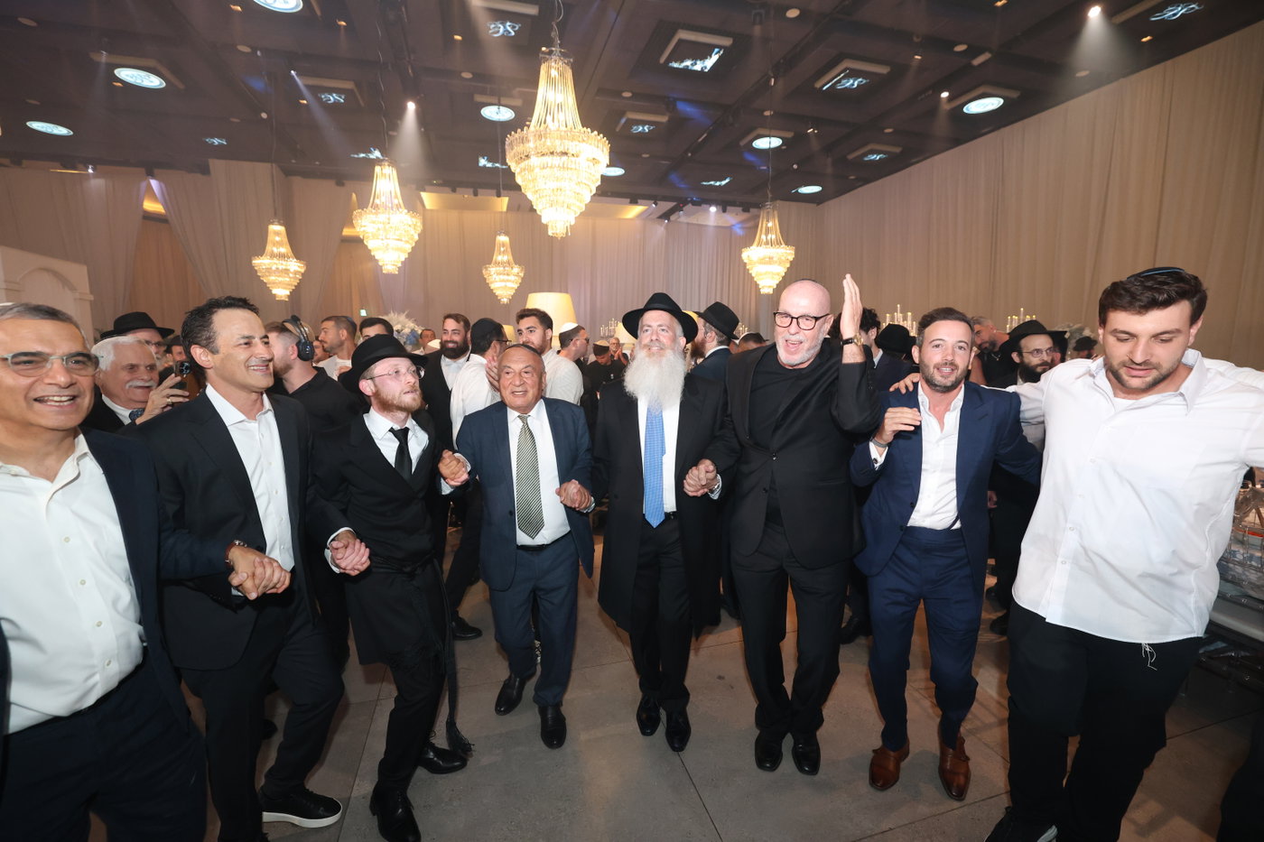 חתונת בתו של שליח חב"ד בסביון הרב שמואל ביסטריצקי