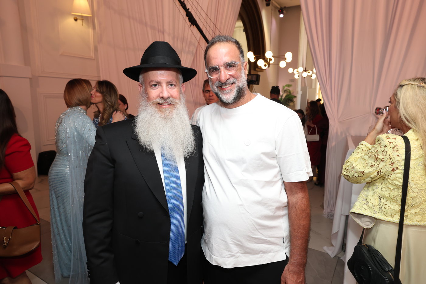 חתונת בתו של שליח חב"ד בסביון הרב שמואל ביסטריצקי