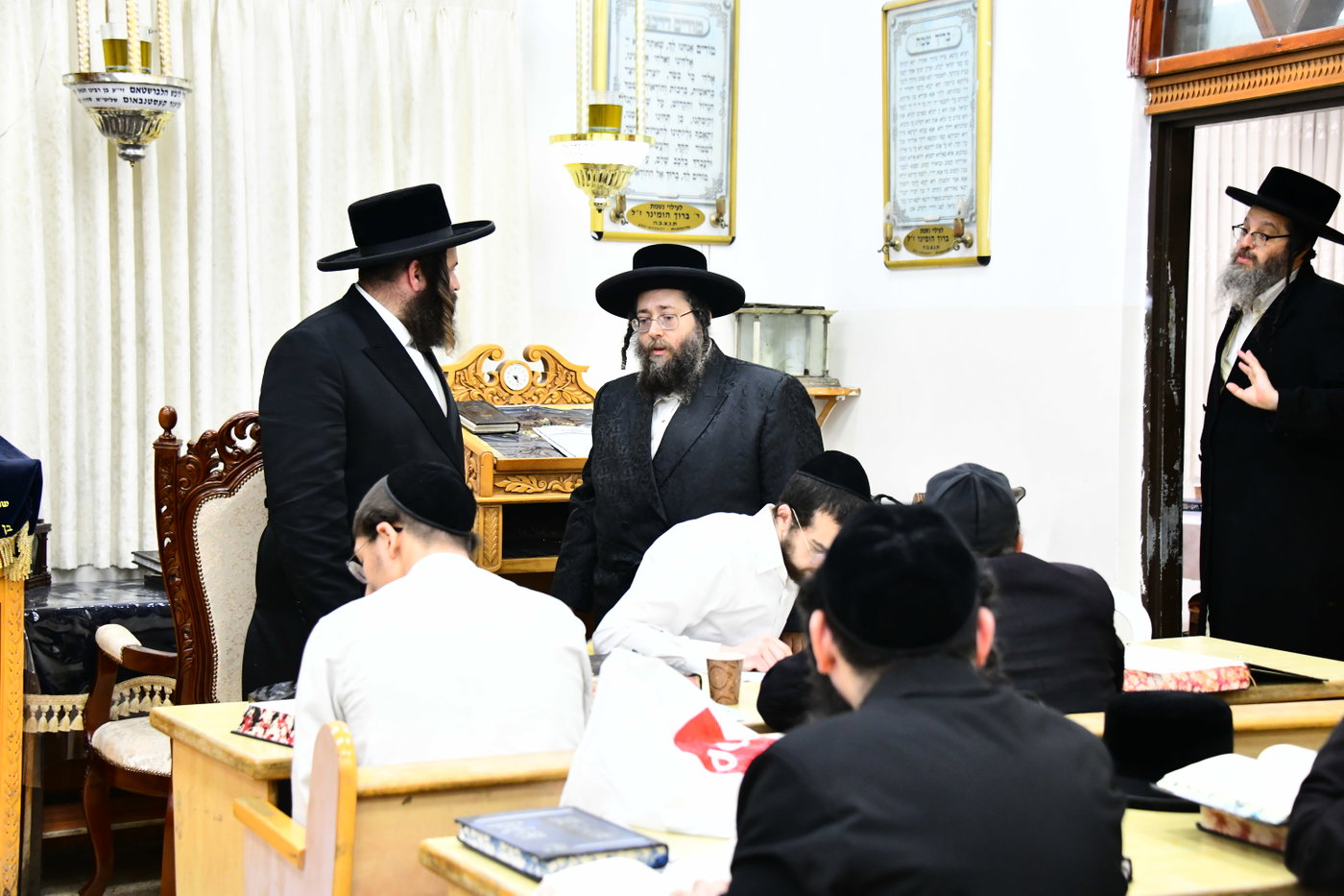 פתיחת הזמן בצאנז ז'ימגראד