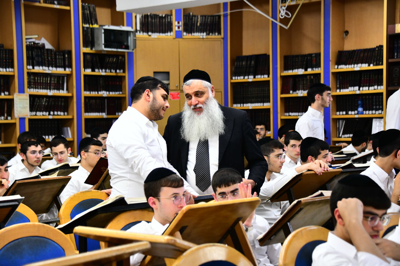 הגרי"ד גרוסמן בפתיחת הזמן ב'יסודות ציון'