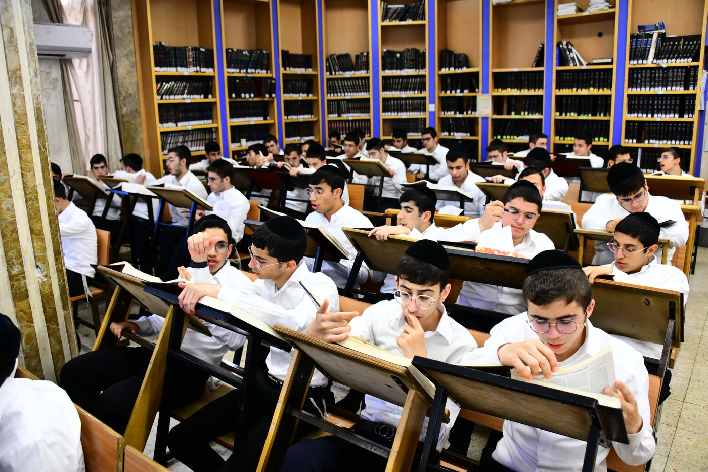 הגרי"ד גרוסמן בפתיחת הזמן ב'יסודות ציון'