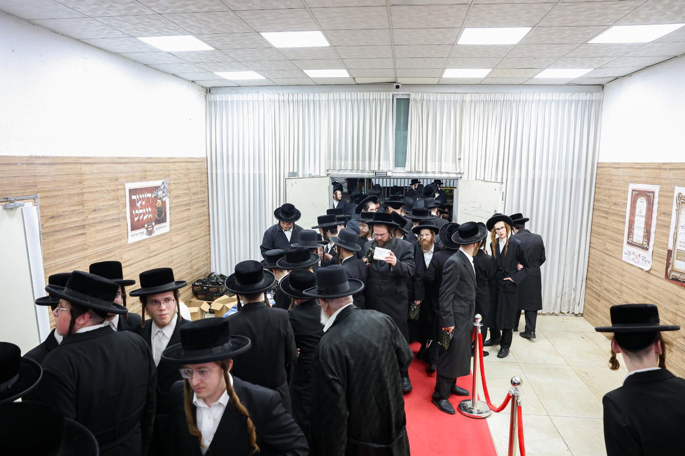 יובל העשרים למוסדות סאטמר בירושלים
