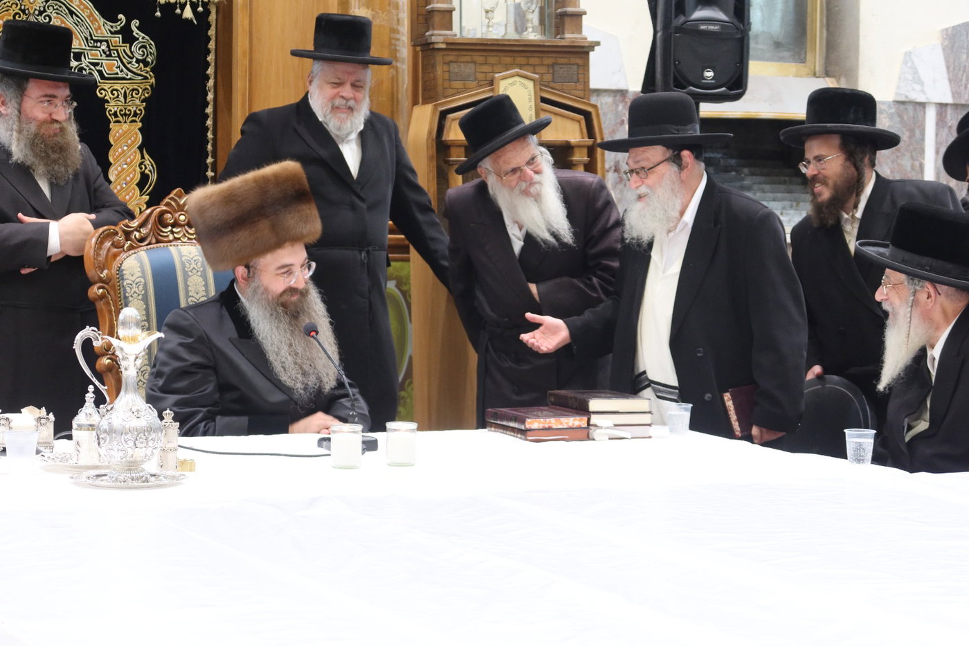 טיש הילולה של הרבי מסאדיגורה