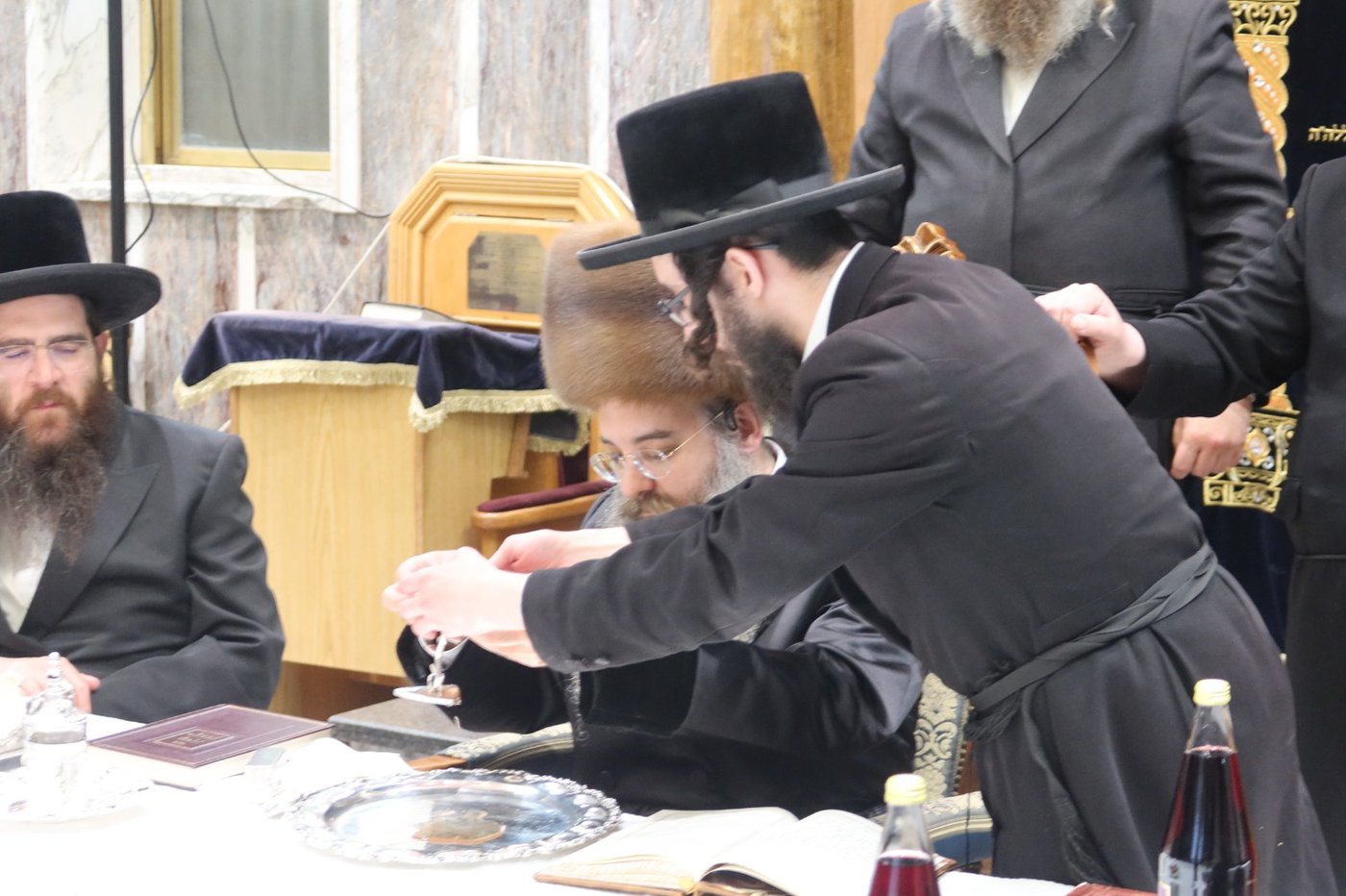 טיש הילולה של הרבי מסאדיגורה