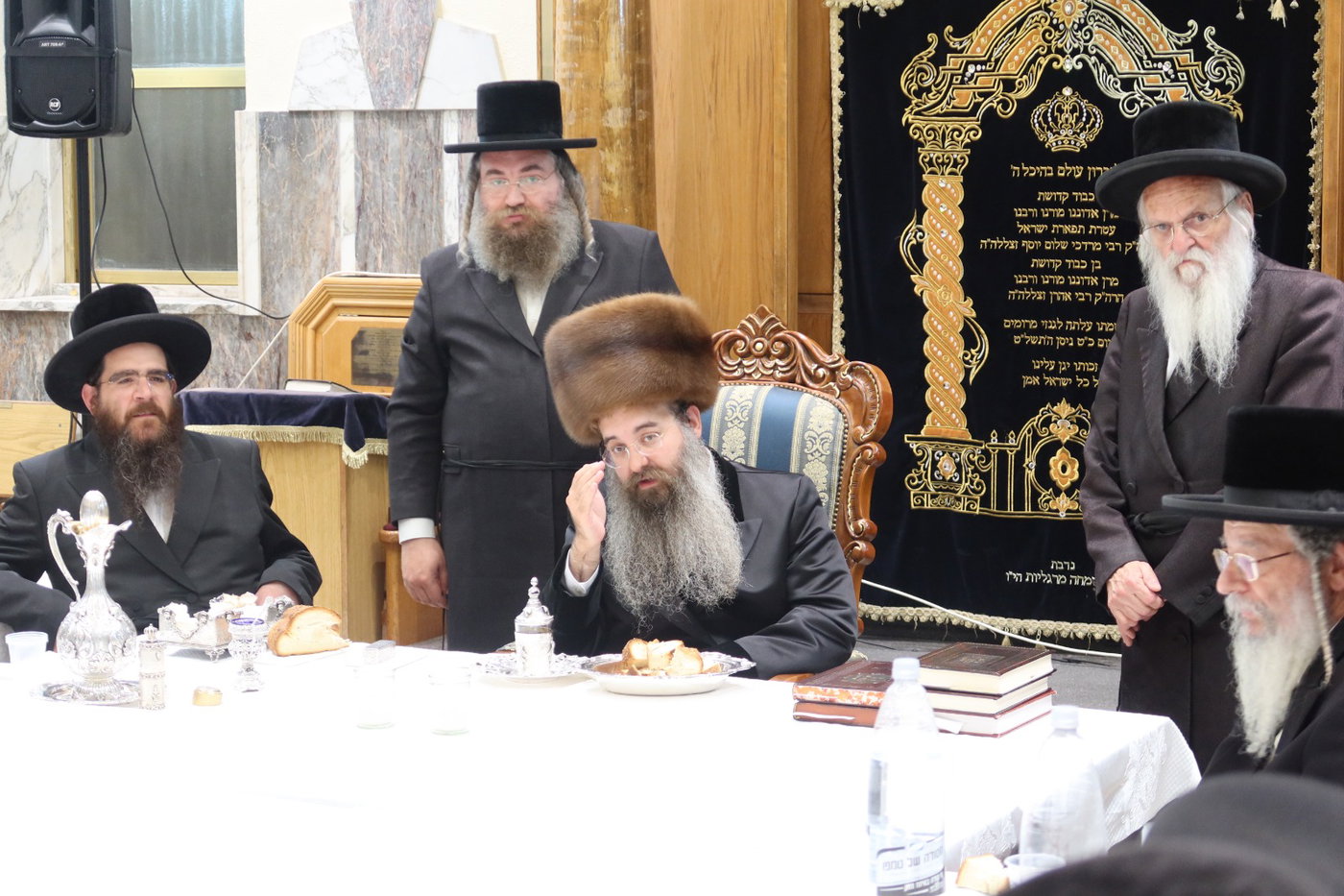 טיש הילולה של הרבי מסאדיגורה