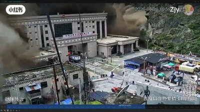 הם ניסו לברוח - המים השיגו אותם: תיעודים בלתי נתפסים משיטפונות ענק בנפאל