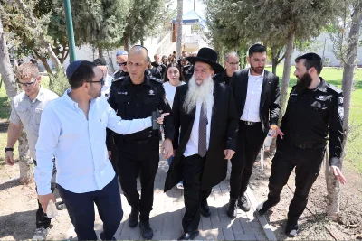 כנס הסליחות במכללה למקצועות הכליאה עם הרב יגאל כהן