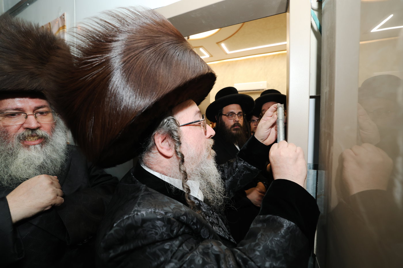 הכנסת ס"ת וחנוכת הבית בביאלה ב"ב בירושלים