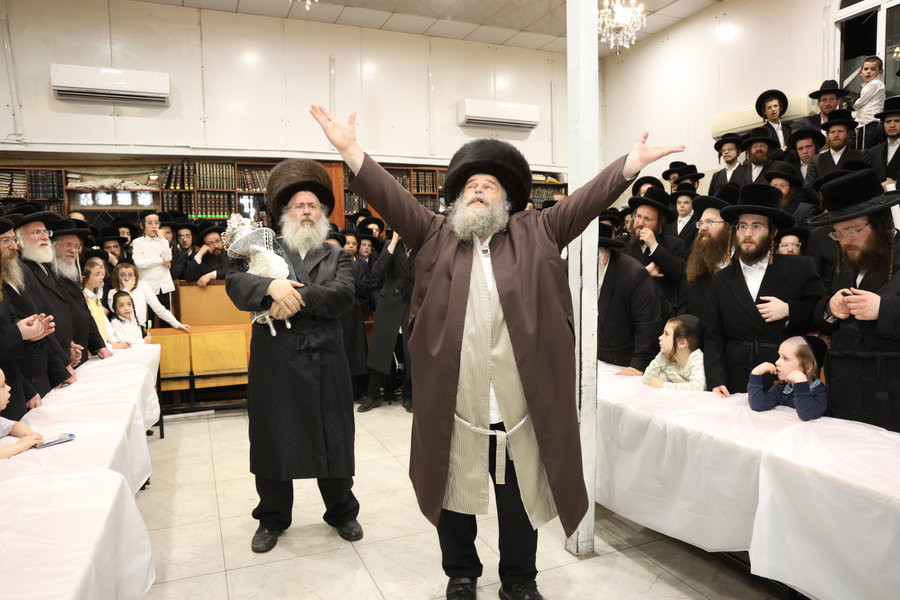 הכנסת ס"ת וחנוכת הבית בביאלה ב"ב בירושלים