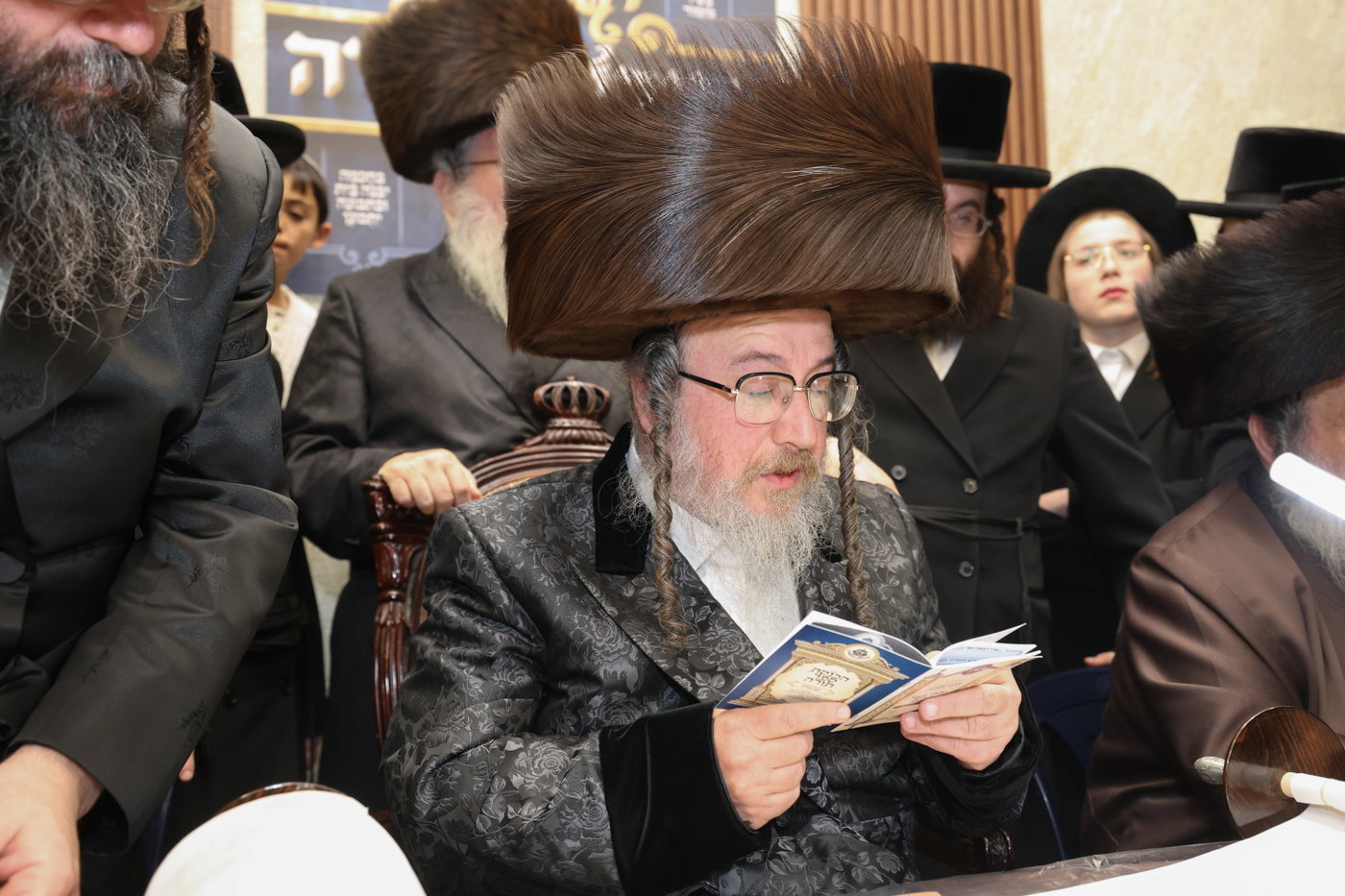 הכנסת ס"ת וחנוכת הבית בביאלה ב"ב בירושלים