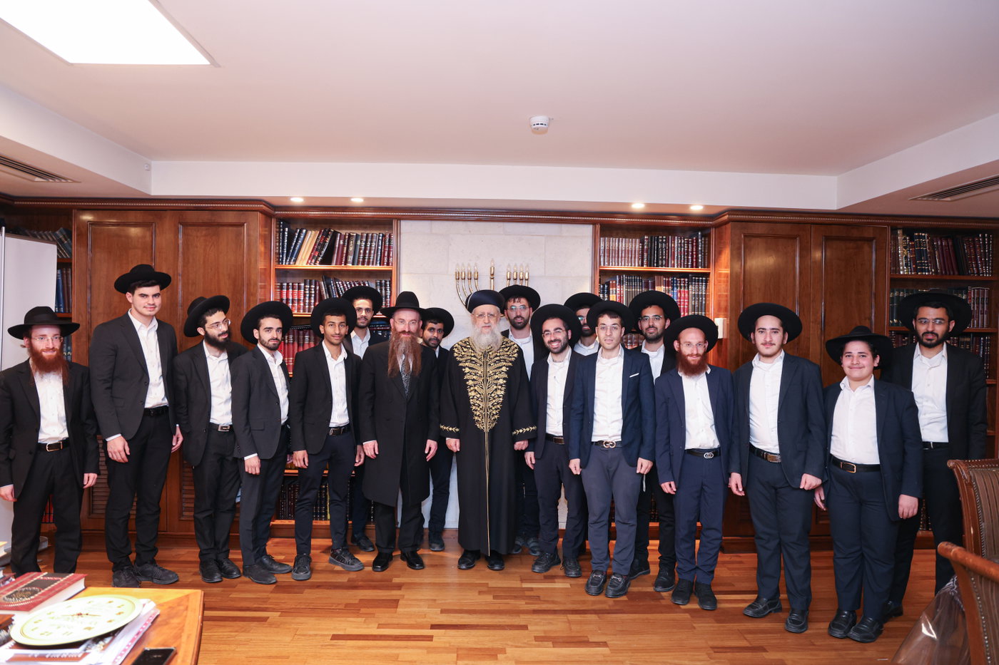אברכי תורת יוסף בבתי גדולי ישראל