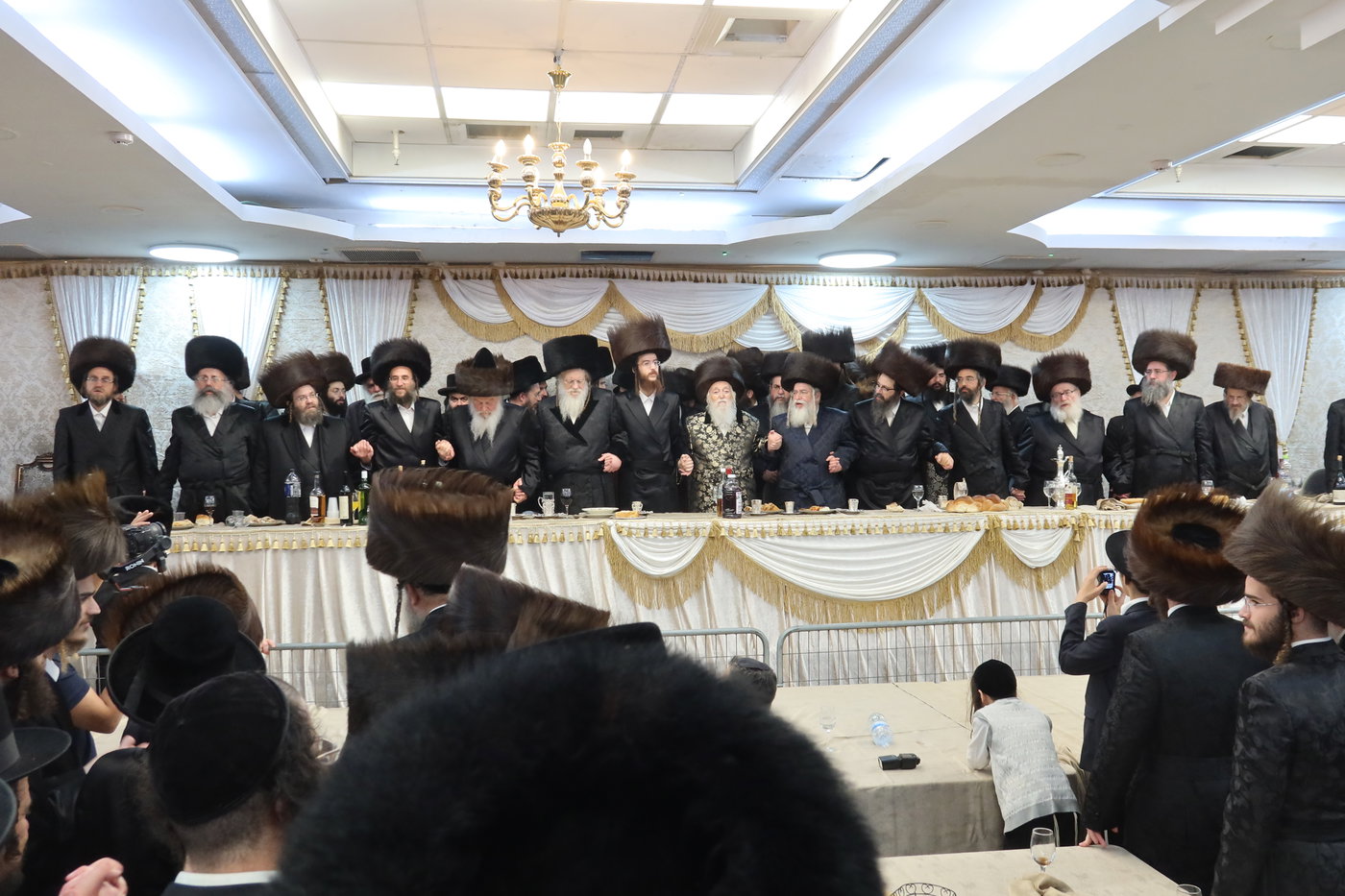  שמחת בית זוועהיל ארה"ב - מודז'יץ - האלמין