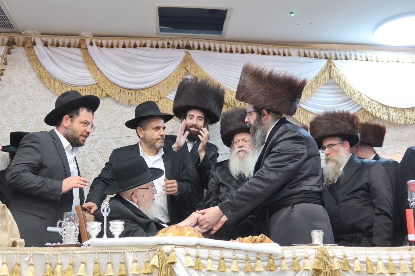  שמחת בית זוועהיל ארה"ב - מודז'יץ - האלמין