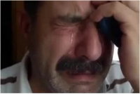 "הלו, אחמד, הצילו הם באים!" | סמוטריץ' בסרטון בחירות עם טלפון בערבית