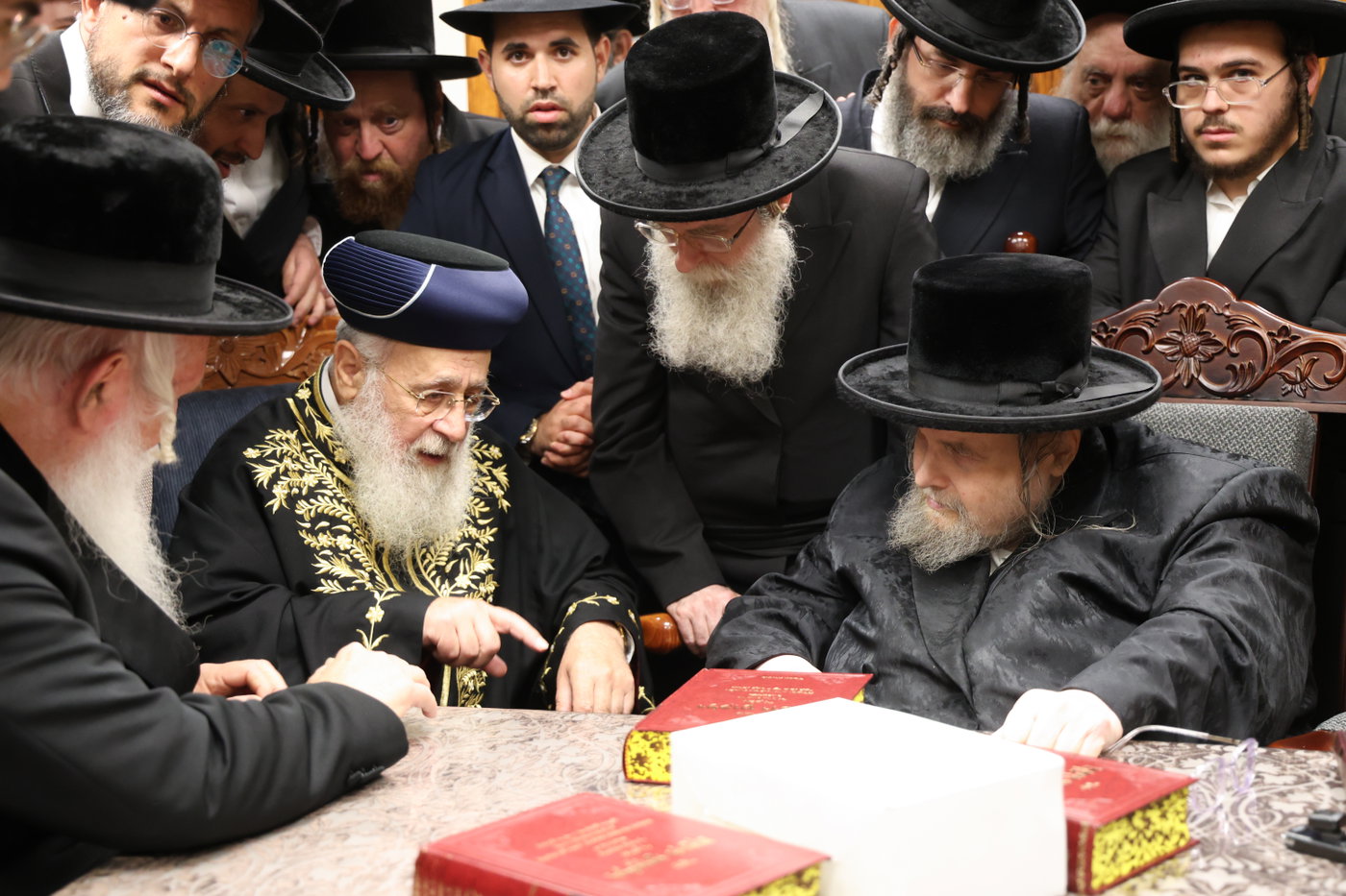 הגר"י יוסף והגרי"ד גרוסמן בבעלזא