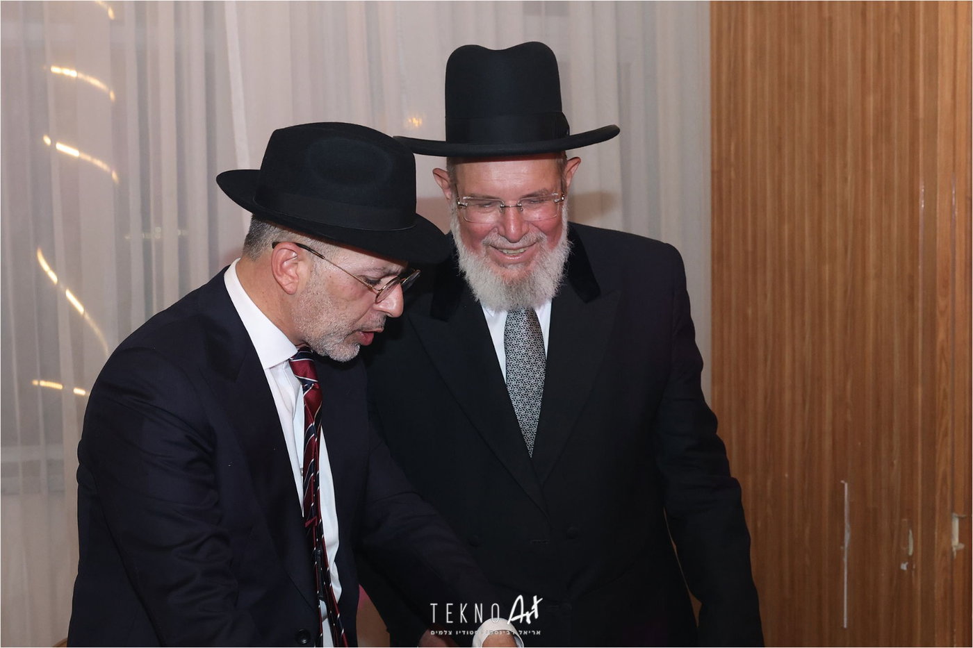 חבר הכנסת החרדי חיתן את בתו עם הבחור מ'חברון'; הברנז'ה התייצבה | תיעוד