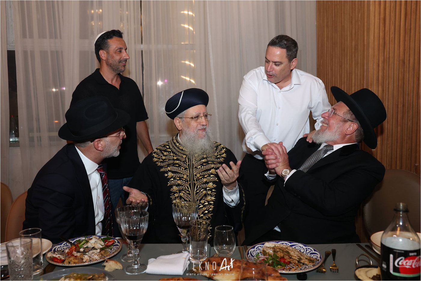 חבר הכנסת החרדי חיתן את בתו עם הבחור מ'חברון'; הברנז'ה התייצבה | תיעוד