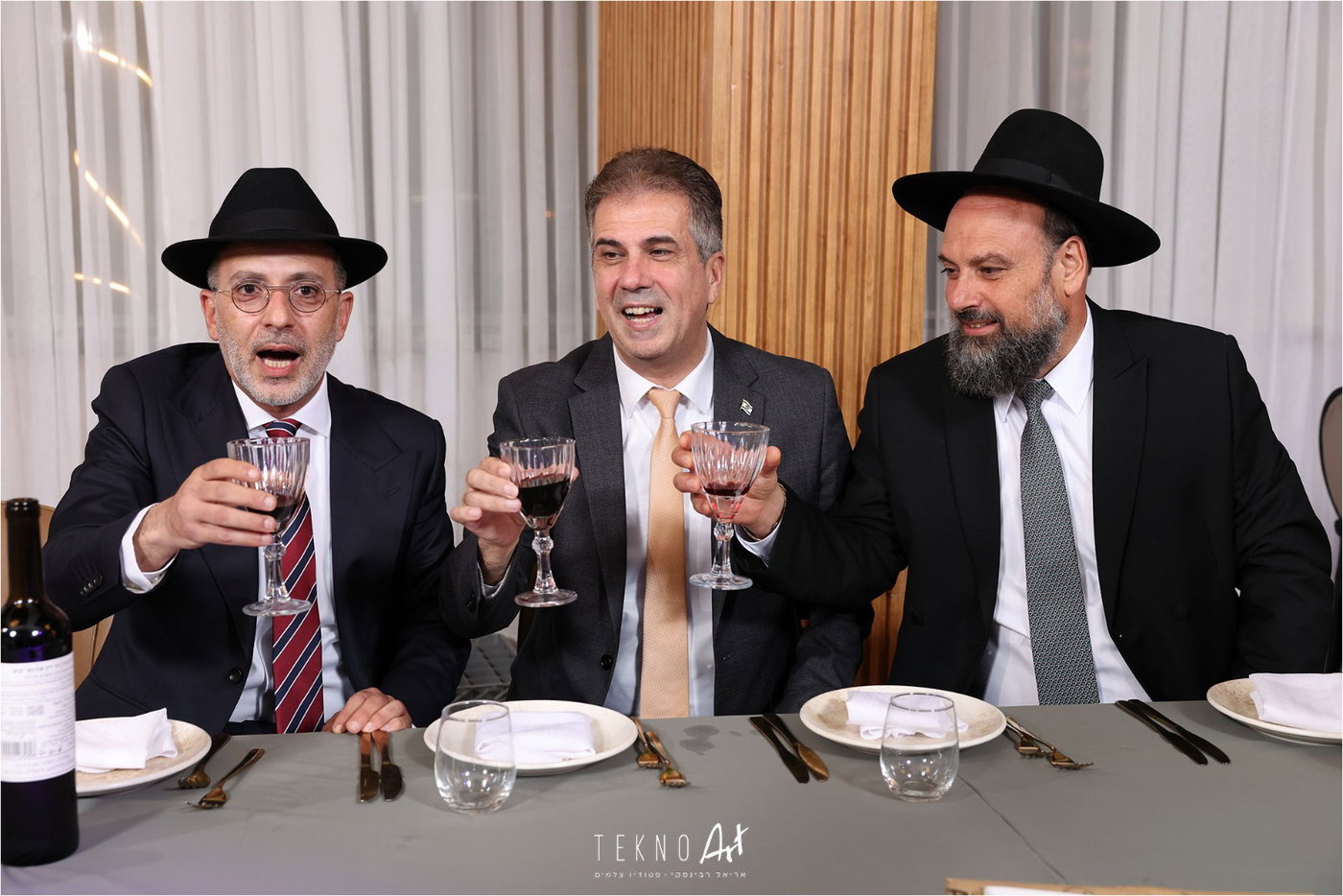 חבר הכנסת החרדי חיתן את בתו עם הבחור מ'חברון'; הברנז'ה התייצבה | תיעוד