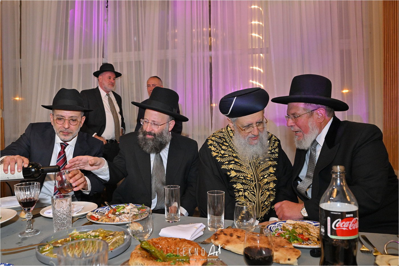 חבר הכנסת החרדי חיתן את בתו עם הבחור מ'חברון'; הברנז'ה התייצבה | תיעוד